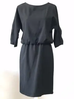 新品未使用タグ付きナチュラルビューティーベイシック、ブラックフォーマルワンピース