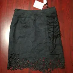 新品・未使用、タグ付✨黒いレースアップタイトスカート 67