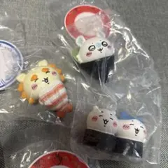 ちいかわ寿司　フィギュアコレクション　モモンガシーサーちいかわハチワレセット