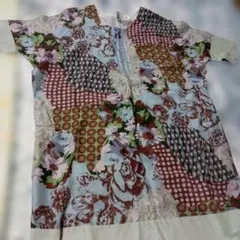 ケイハヤマプリュス　花柄　七分袖　パッチワークデザイン 膝丈ワンピースのサムネイル