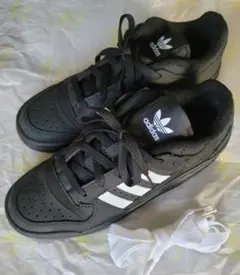 adidas FORUMLOW 23.5cm