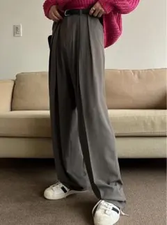 【新品現行品】グレイルタックセンタープレスストレートワイドパンツグレーMサイズ