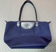 Item thumbnail for item 4e286d9c-08f6-4cbd-aa39-0b7c9cdd2d2e