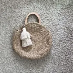 ZARA ザラ カゴバッグ 春夏 人気♪タッセル付　ナチュラル　かわいい♪