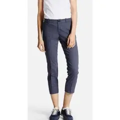 ユニクロ　ストレッチクロップドパンツ　W58cm　紺　Sサイズ