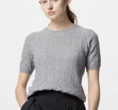 ユニクロ　ケーブルニット半袖