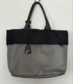 PRADA 2way トートバッグ ナイロン グレー ブラック（大）のサムネイル