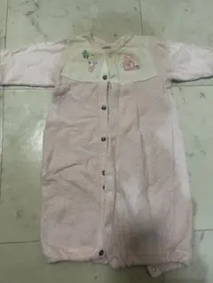 ファミリア　familiarピンクのロンパース 50-65cm 新生児から