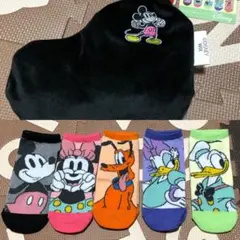 ディズニー　巾着ポーチ付き　靴下5足セット　新品　ディズニー靴下　Disney