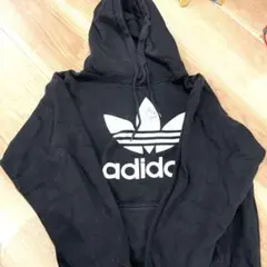 最安値❗️adidas ブラック ロゴパーカー