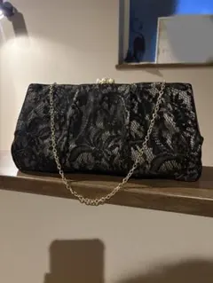 黒のレースクラッチバッグ パーティバック