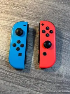 Nintendo Switch Joy-Con 青と赤