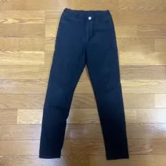 GU ブラック スリムフィットパンツ 130cm