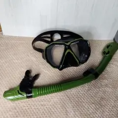 シュノーケルセット グリーン・ブラック