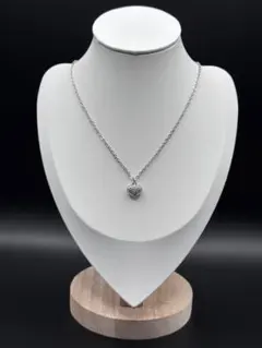 ハートモチーフ ストーン付き ネックレス シルバーカラー