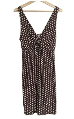 ブラウン ホワイト ドット柄 ワンピーススカート　Vネック　暖色　秋　冬