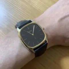 70s Vintage Seiko シャリオ ブラック文字盤 トノー 70s Vintage Seiko シャリオ ブラック文字盤 トノー - メルカリ