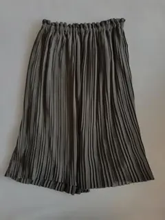ブラック プリーツロングスカート