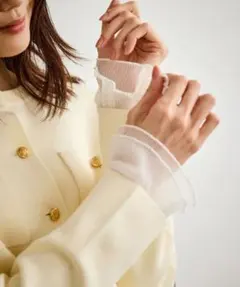 ロペピクニック　袖ラメシアープリーツカットトップス