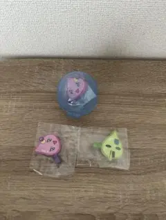 Item thumbnail for item f0b2cb83-64de-4847-8025-2fd54581b7c1