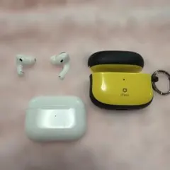 AirPodsケースとAirPods Proセットのサムネイル