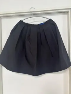 ブルーレーベルクレスブリッジ　スカート