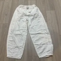 GU バレルレッグジーンズ　140
