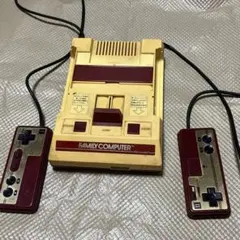 【ジャンク】匿名配送送料込み　Nintendo ファミリーコンピュータ本体