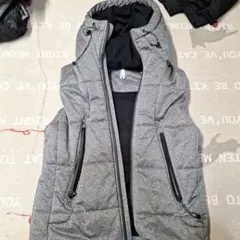 グレー フード付き 中綿ベスト