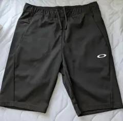 オークリー　OAKLEY　ハーフパンツ　メンズ　半パン　Lサイズ　メンズ　黒
