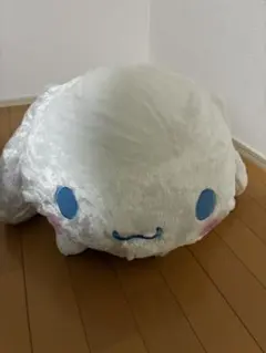 シナモロール　シナモン　超超bigぬいぐるみ　ねそべり