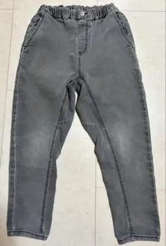 Item thumbnail for item 09f4e8cd-b4f6-4deb-bb24-360ab19c0f12