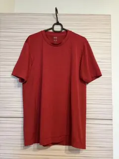 UNIQLO メンズTシャツ　赤　Ｌサイズのサムネイル