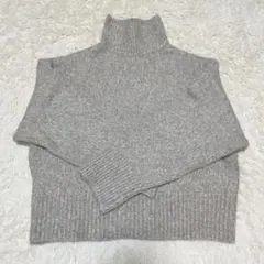 H&M  エイチアンドエム　タートルネックニット