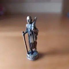 タイ 仏教僧侶 托鉢 杖 傘 ミニチュア 置物