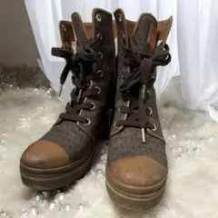 Michael Kors ブラウン レースアップブーツ