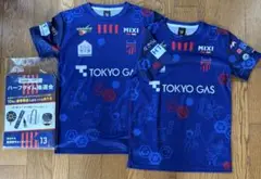 【非売品】FC東京　キッズユニフォーム2枚＋レジャーシート