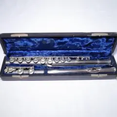 Strasser Paris France 刻印あり フルート D777 Strasser Paris France 刻印あり フルート D777 - メルカリ