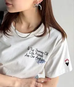 【新品】Classicalelf らくがき風　刺繍 半袖Tシャツ L・ホワイトのサムネイル