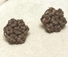 Item thumbnail for item f674b700-e9d2-4937-a703-d495d2a1c50d