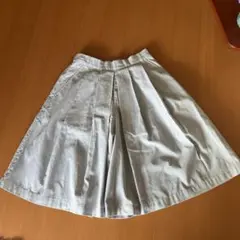 膝丈キュロットスカート