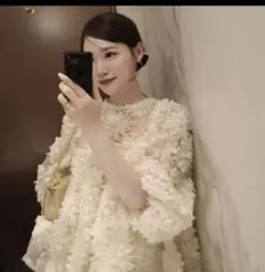 新品未使用】 正規品・タグ付き flower peplum blouse - メルカリ