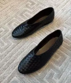 フラットシューズ　バレエシューズ パンプス　ブラック系　本革