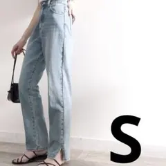 【美品】サイドスリットハイウエストデニムパンツ