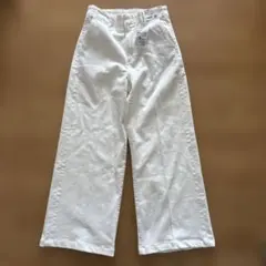 UNIQLO ホワイト ワイドトラウザージーンズ　Lサイズ