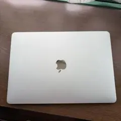 Apple MacBook シルバー 本体　M1