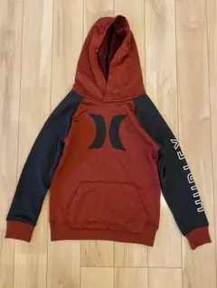 Hurley フード付きパーカー 赤黒　115〜125センチ