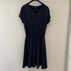 Littlechic リトルシック ネイビー Vネック ワンピース　ほぼ新品のサムネイル