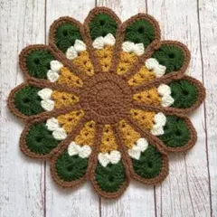 緑　円座　クッション　マット　チェアパッド　おざぶ　丸椅子カバー　花座布団　毛糸