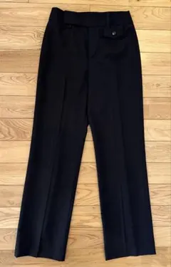 STRANESSE ストレートスラックス 黒 美脚 細身 ウールパンツ